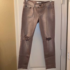 Women’s khaki Kancan skinny jeans. Size 28. Worn once